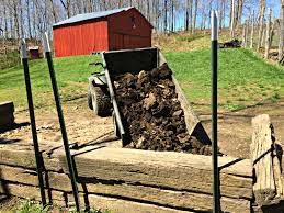 how to turn manure into soil farm