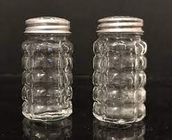Clear Glass Salt And Pepper Shaker Set