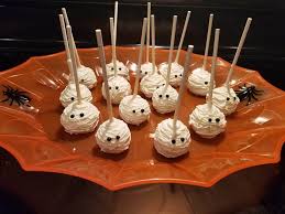 I might be going into the what to purchase category but i have a reason, one being that these products are worth it. Cake Pops Made Easy Doughez