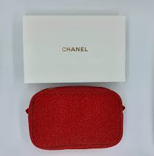 chanel beaute sparkling red gold