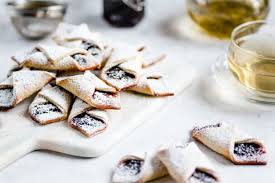 Poland's best christmas recipes are right here at your fingertips. 12 Devilishly Good Polish Desserts For Your Appetite Flavorverse