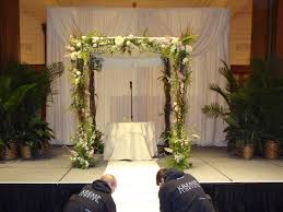 We provide several wedding arches for rent, along with flower stands and candelabras. Philadelphia Chuppah Rental Wedding Chuppahs Arches Kremp Com