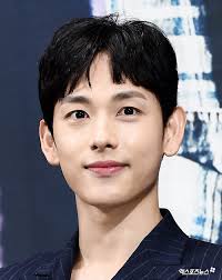 Various formats from 240p to 720p hd (or even 1080p). Im Siwan And Kim Hee Won To Possibly Star In New Film Smartphone Kdramastars