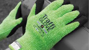 Keeping Your Hands Safe And Dry In The Winter Hsi Magazine
