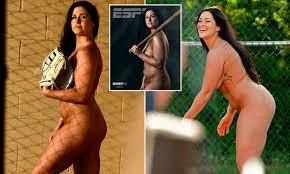 Softball player Lauren Chamberlain poses nude for ESPN's Body Issue | Daily  Mail Online