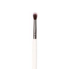 tapered eyeshadow blending brush