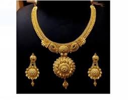 traditional design 22 k gold necklace