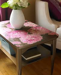 decorate with wallpaper