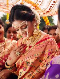 unique kanchipuram silk bridal saree