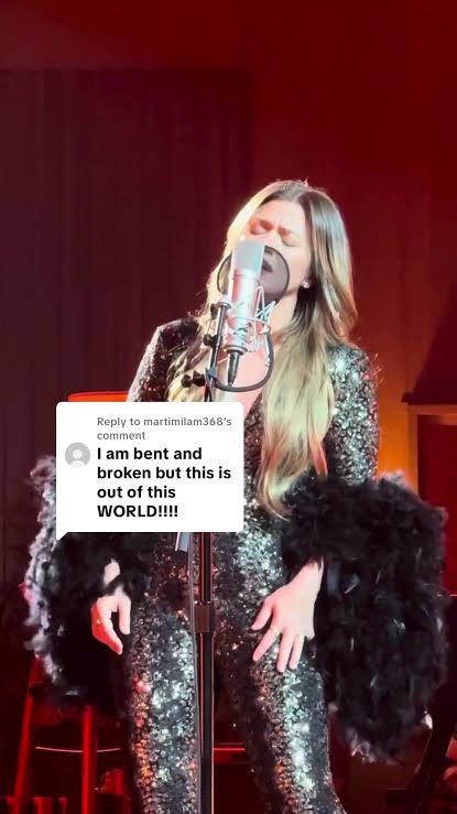 Kelly Clarkson Creep Cover – Las Vegas Live Performance