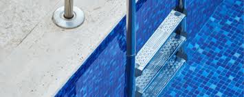 To Clean Pool Tiles Without Draining