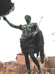 Le portail boursorama.com compte plus de 30 millions de visites mensuelles et plus de 290 millions de pages vues par mois, en moyenne. Bronze Statue Of Julius Caesar In Rome Cestmoi Ca