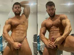 Ripped muscle god shows sexy pit & jacks off huge cock - ThisVid.com
