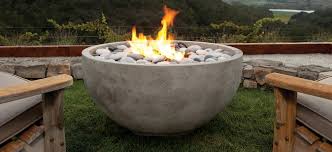 Outdoor Living Fire Pit Ideas