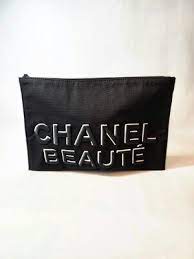 chanel beaute makeup bag zip up black