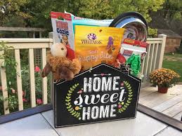 Woofables gift baskets are handsomely dressed with treats that are appropriate for a variety of occasions! Baskets Tagged Kong Toy Fur Baby Baskets