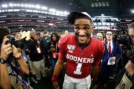 As jalen hurts wraps up his college career, will he have to do without job security? 2020 Nfl Draft Oklahoma Qb Jalen Hurts Scouting Report