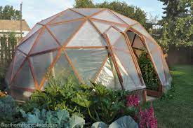 12 free diy greenhouse plans