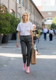 Take a peek at the chelsea boots outfits below for more inspiration on how to work the trend like a in summer, opt for suede chelsea boots and wear yours with chinos for stylish outfit options during. Outfit Ideas How To Wear Fall Ankle Boots In The Summer Glamour