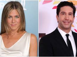Jennifer aniston and david schwimmer confirmed to be just 'friends'. Sledoebh52zrkm