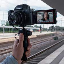 Najlepsze aparaty dla vlogerów (wiosna 2022) | fotoManiaK.pl