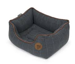 Petface Twilight Tweed Square Bed The