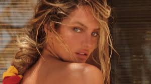 clad candice swanepoel wows in