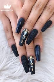 23 black acrylic nails you need to try