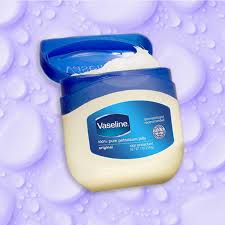 use vaseline as a moisturizer