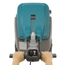 r3 compact carpet extractor tennant