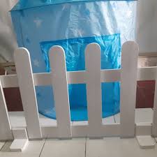 Desain pagar bagian atas ini dibentuk melengkung agar semakin cantik. Harga Pagar Kayu Putih Terbaru Agustus 2021 Biggo Indonesia