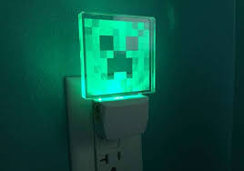 Minecraft Creeper Night Light Gadgetsin