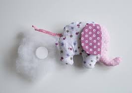 Elefanten kuscheltier nelefant nahanleitung und schnittmuster : Baby Goodies Pattydoo