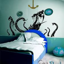Kid S Bedroom Decor With Pirate Ship