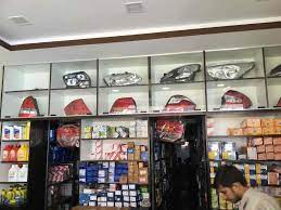 mahindra automobile spare part dealers