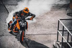 2024 ktm 390 duke first look cycle world