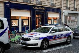french police recover jewels stolen in