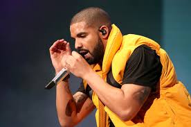 Drake Still Dominant On The Artist 100 Chart Migratemusicnews