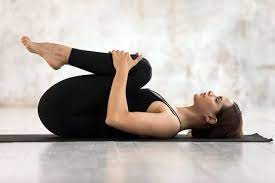 8 yoga poses for gas to reduce bloating