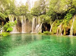 Plitvice Lakes - Visiting, Sightseeing, Accommodation - Visit Croatia