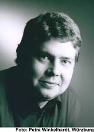 Klaus Nürnberger. war von 1984-1999 Sänger und Kantor bei den Würzburger ...
