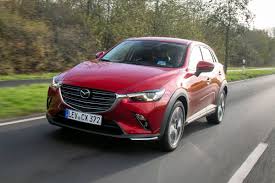 Based on the same platform as the mazda demio/mazda2 (dj), it was revealed to the public with a full photo gallery on november 19, 2014, and first put on display two days later at the 2014 los angeles auto show. Mazda Cx 3 Test 2021 Noch Sparsamer Ohne Elektrische Hilfe Speed Heads