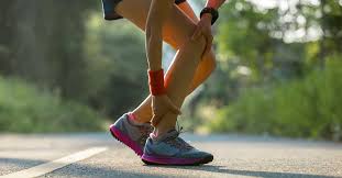 The following medical conditions are some of the possible causes of achilles tendon lump. Achilles Tendonitis Warning Signs Of Achilles Tendon Injury Explianed