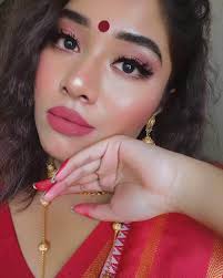 10 latest durga maa eye makeup looks