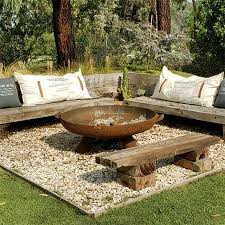 Adding A Diy Firepit To Your Garden