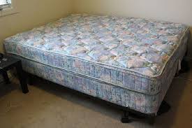 queen size bed mattress and box spring
