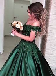 All at amazing prices in the latest styles and shades to fit every bridesmaid. Buy Emerald Green Quince Dress Cheap Online
