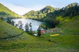 You can call the infoline on +41 58 464 44 88 from 6am to 11pm, 7 days a week. New Rules For Camping At Ranu Kumbolo News The Jakarta Post