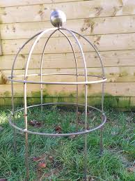 Lobster Pot Plant Support Ball Top