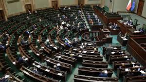 The parliament of poland has an upper house, the senate, and a lower house, the sejm. Sejm Posiedzenie Przelozone Na Wniosek Pis Nowa Data 18 19 Listopada Tvp Info
